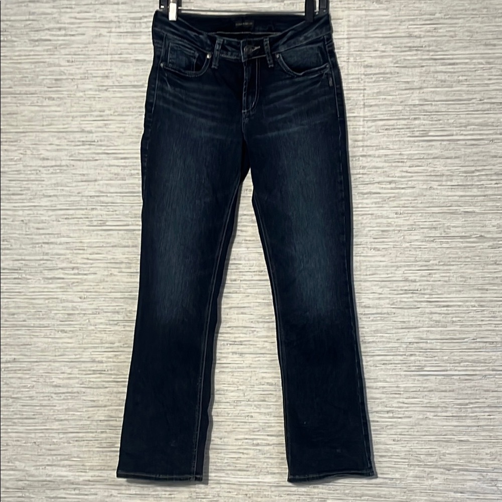 Silver Jeans Co. “Suki” Slim Bootcut in Dark Indigo 28/31 (786)